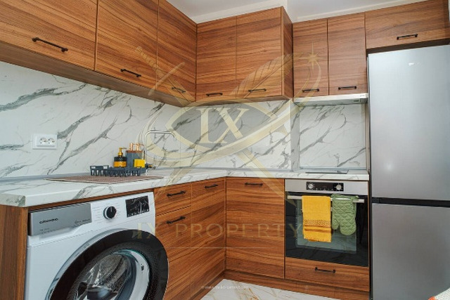 Продава 3-СТАЕН, гр. Малко Търново, област Бургас, снимка 2 - Апартаменти - 55648120