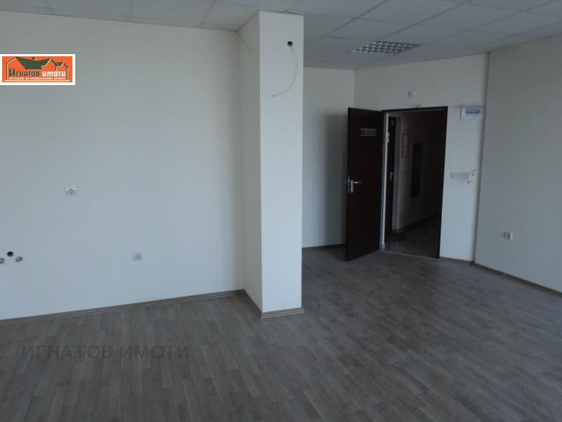 Продава  Офис град Пазарджик , Идеален център , 80 кв.м | 20189366 - изображение [4]