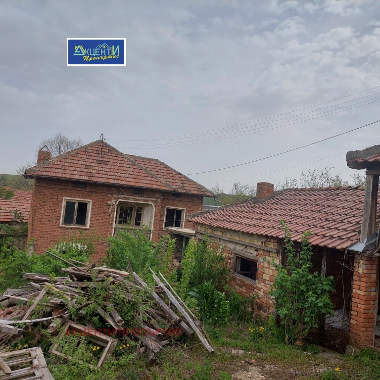 Продава  Къща област Велико Търново , с. Страхилово , 100 кв.м | 70679534 - изображение [2]