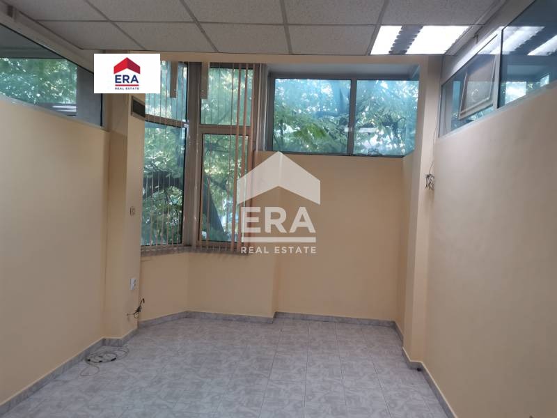 Na prodej  Prodejna Stara Zagora , Centar , 28 m2 | 35653882