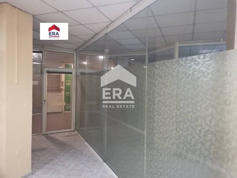 Na prodej  Prodejna Stara Zagora , Centar , 28 m2 | 35653882 - obraz [2]