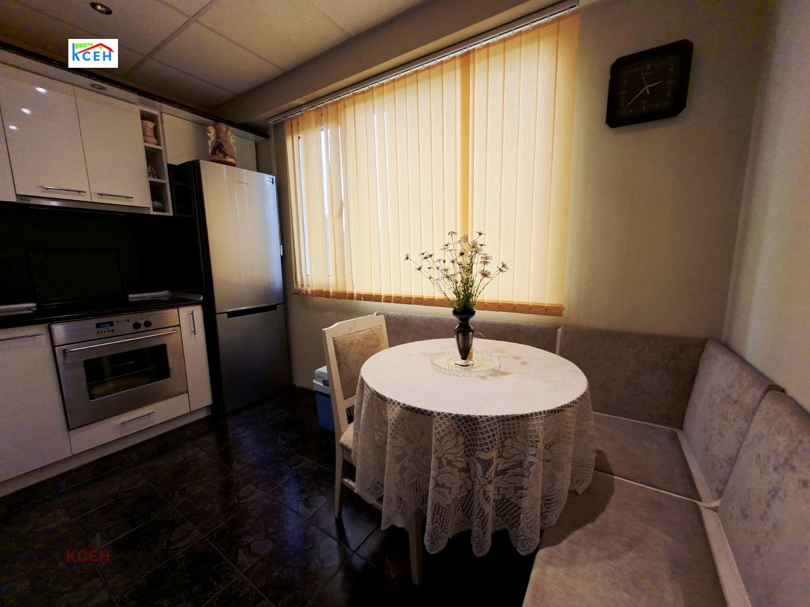 Продава 3-СТАЕН, гр. Търговище, Боровец, снимка 3 - Апартаменти - 55325140