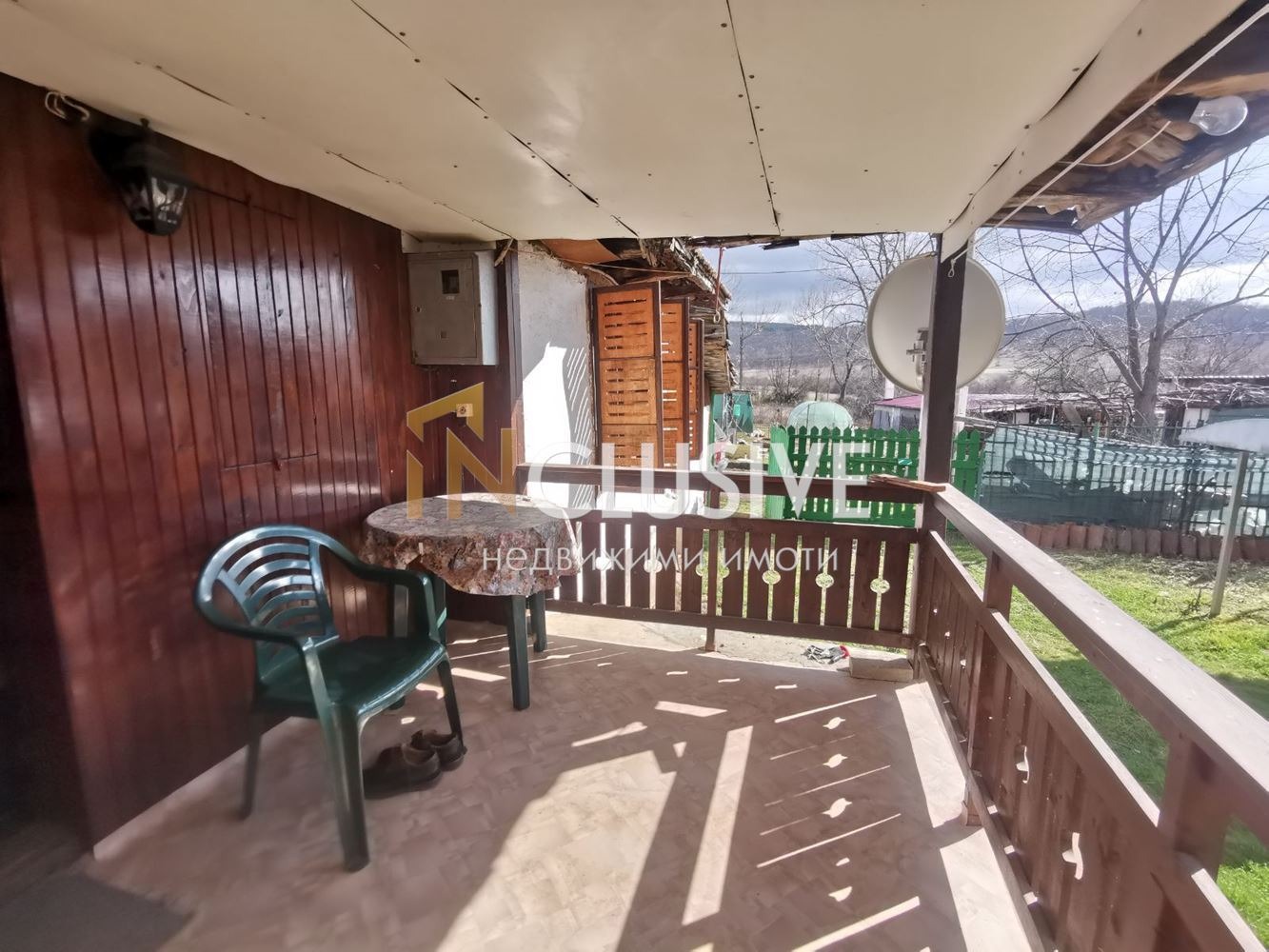 Продава ВИЛА, с. Осоица, област София област, снимка 2 - Вили - 53680566