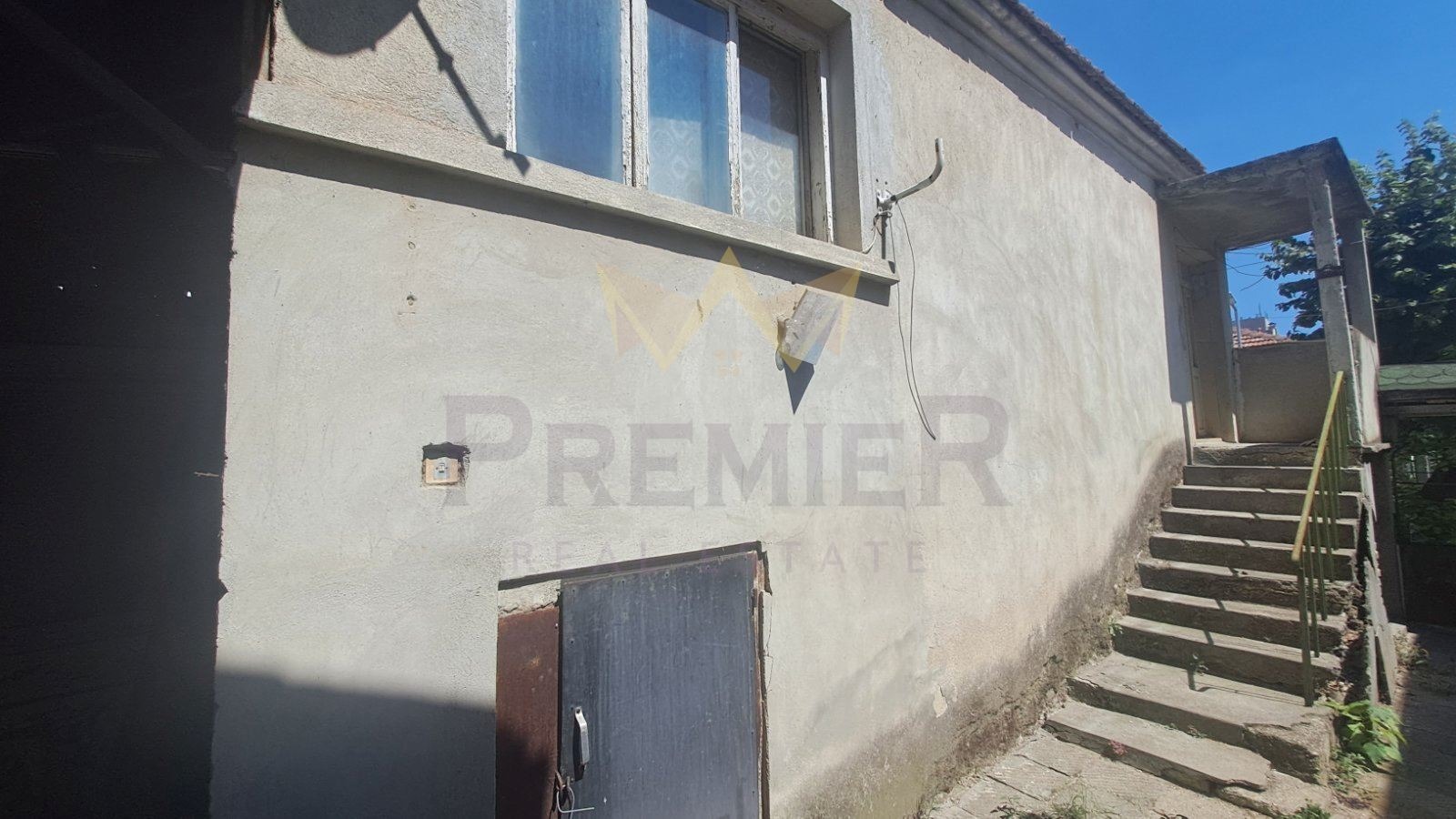 Продава КЪЩА, гр. Варна, Трошево
