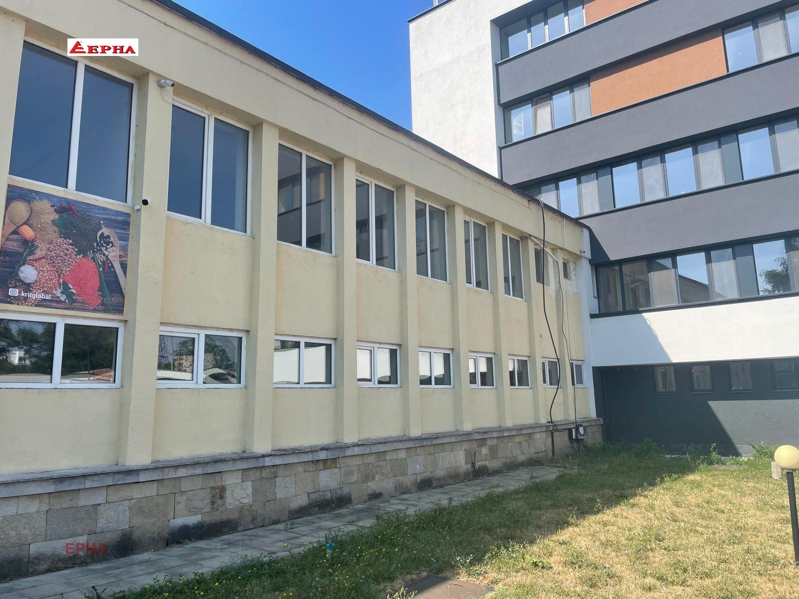 Продава ПРОМ. ПОМЕЩЕНИЕ, гр. Хасково, Промишлена зона - Изток, снимка 2 - Производствени сгради - 54063807