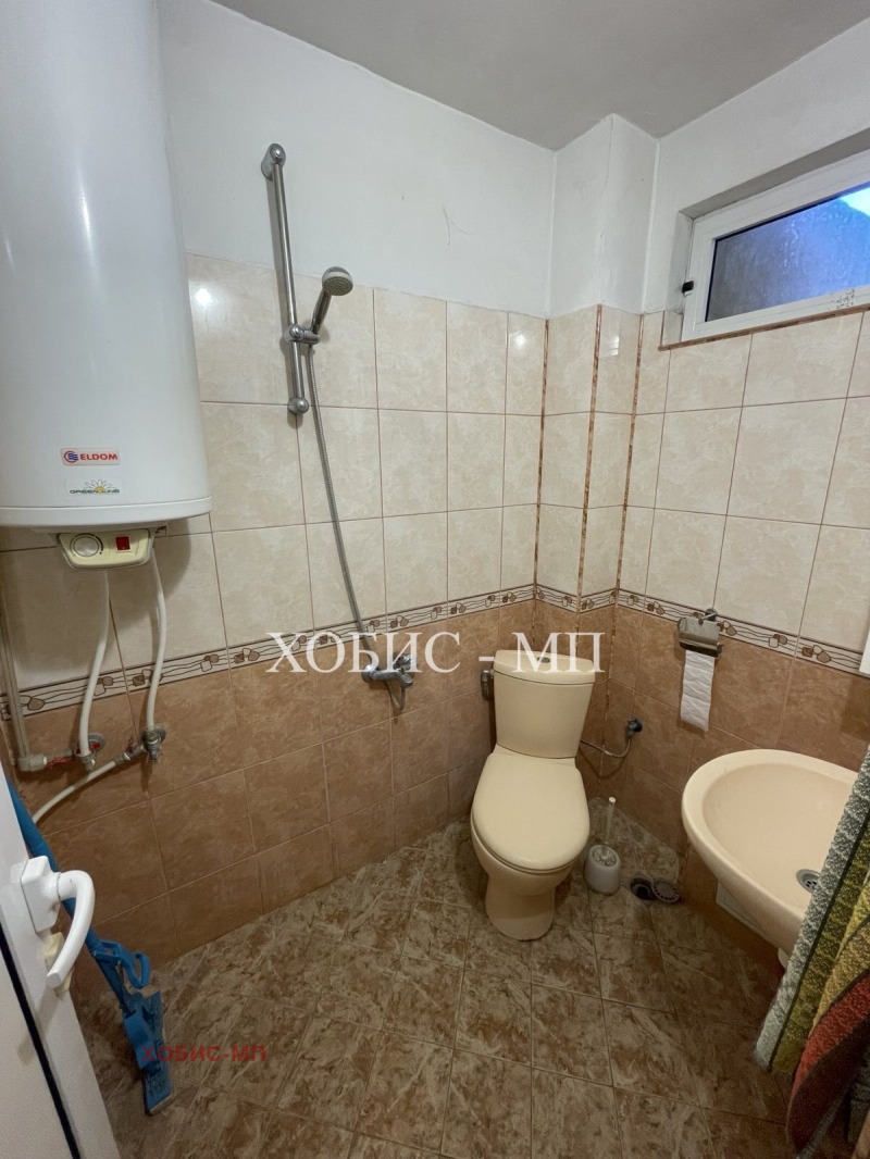 Te koop  Huis regio Plovdiv , Boljartsi , 164 m² | 93180910 - afbeelding [15]