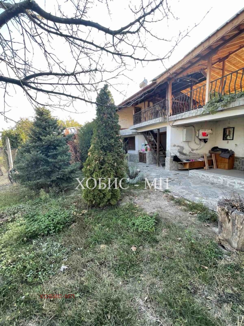 Te koop  Huis regio Plovdiv , Boljartsi , 164 m² | 93180910