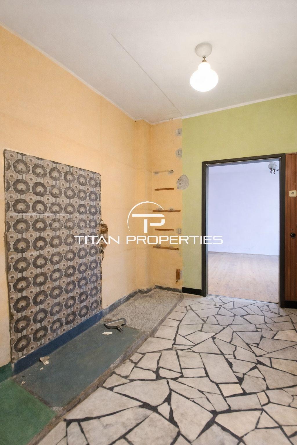 Продава МНОГОСТАЕН, гр. Пловдив, Център, снимка 7 - Апартаменти - 56196615