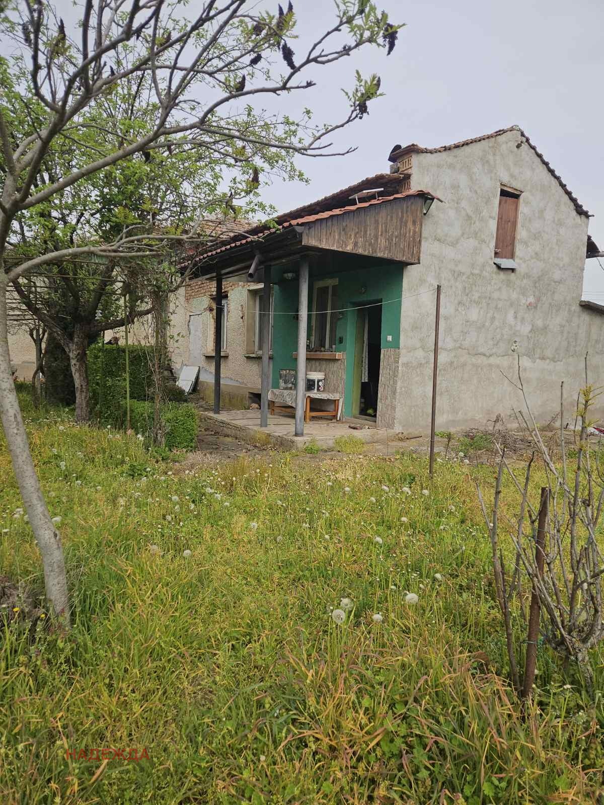 Продава КЪЩА, с. Подем, област Плевен