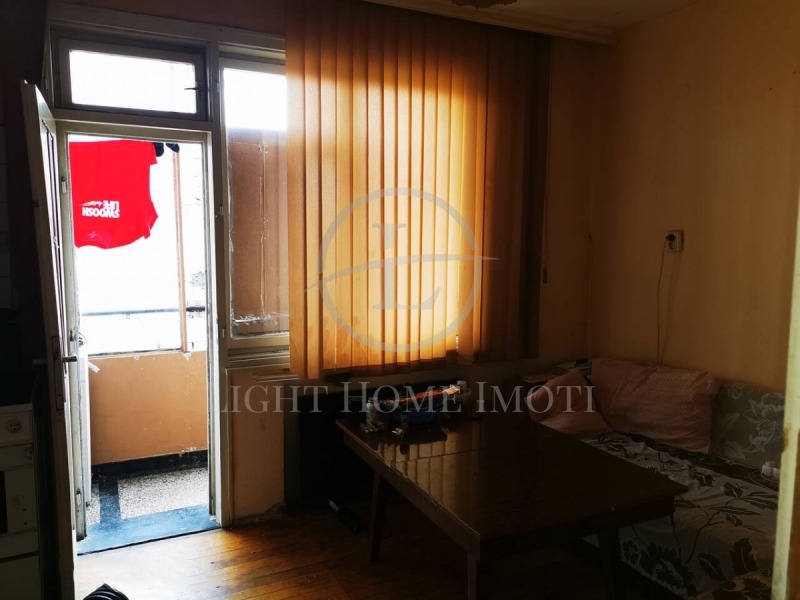 Zu verkaufen  2 Schlafzimmer Plowdiw , Kjutschuk Parisch , 136 qm | 21268937 - Bild [3]