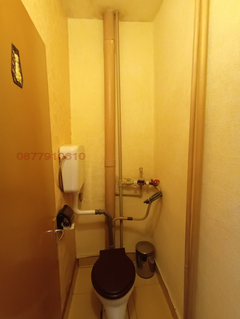 Продава 4-СТАЕН, гр. Благоевград, Идеален център, снимка 3 - Апартаменти - 52785373