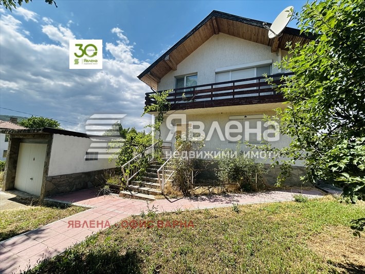 Продава КЪЩА, област Добрич, с. Оброчище • 199900 € / 390970.42 лв. • 90050478 1