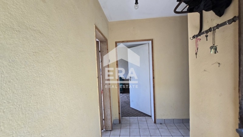 Продава КЪЩА, гр. Трън, област Перник, снимка 4 - Къщи - 55986567