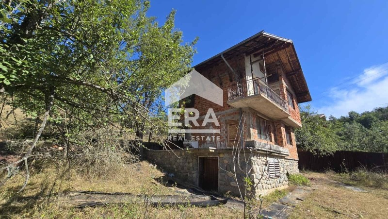Продава КЪЩА, гр. Трън, област Перник, снимка 11 - Къщи - 55986567