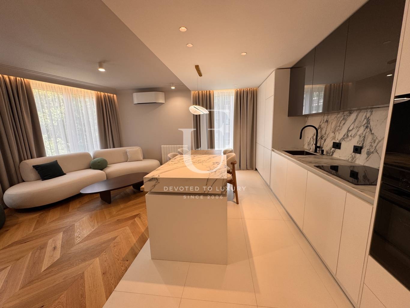 Продава 3-СТАЕН, гр. София, Кръстова вада