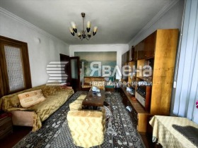 3+ bedroom Idealen tsentar, Blagoevgrad 2