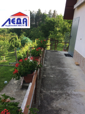 Casa m-t Stragata, Pleven 10