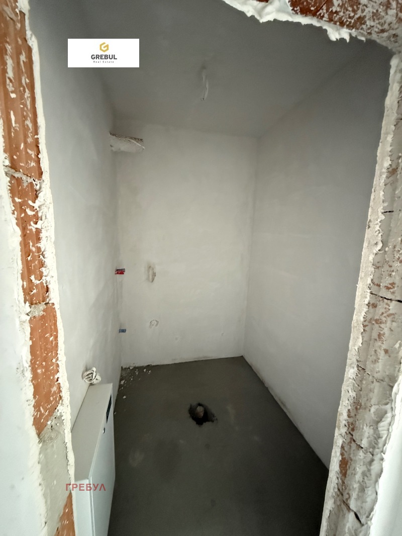 Na prodej  1 ložnice Sofia , Malinova dolina , 84 m2 | 26501377 - obraz [8]