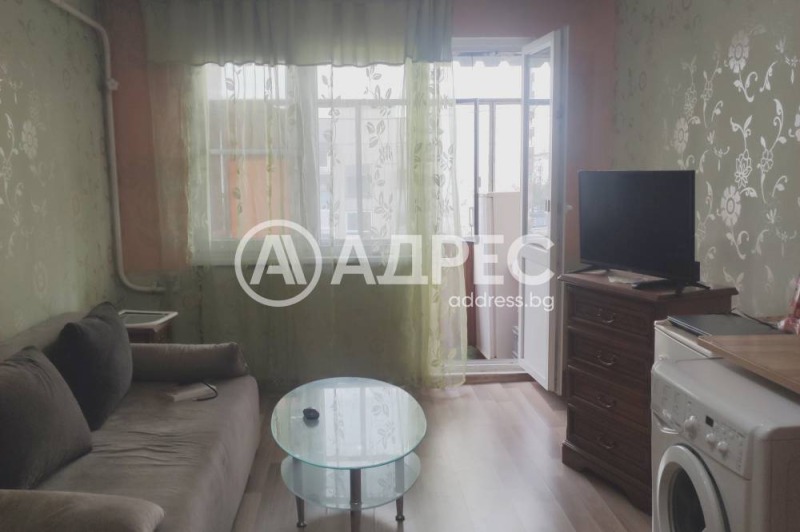 Eladó  1 hálószoba Sofia , Suhata reka , 40 négyzetméter | 17327912
