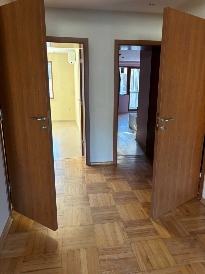 Продава  3-стаен град Пловдив , Център , 120 кв.м | 87093659 - изображение [4]