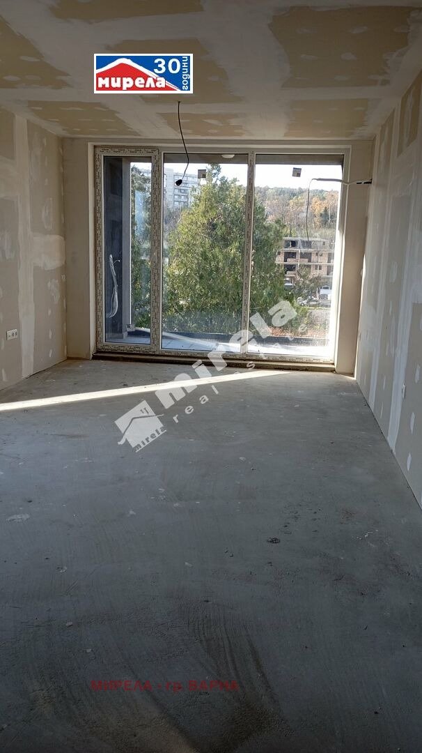 Продава 4-СТАЕН, гр. Варна, Аспарухово, снимка 2 - Апартаменти - 52546308