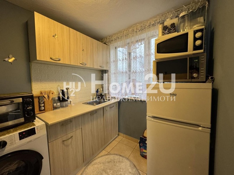 Продава КЪЩА, с. Опанец, област Добрич, снимка 8 - Къщи - 53501364