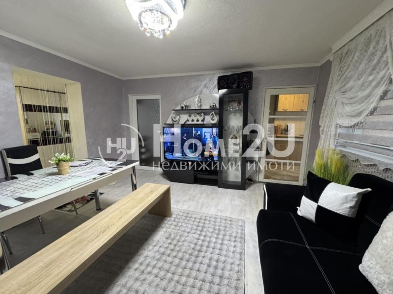 Продава КЪЩА, с. Опанец, област Добрич, снимка 3 - Къщи - 53501364