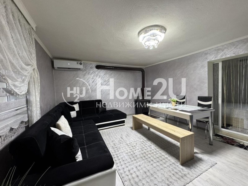 Продава КЪЩА, с. Опанец, област Добрич, снимка 2 - Къщи - 53501364