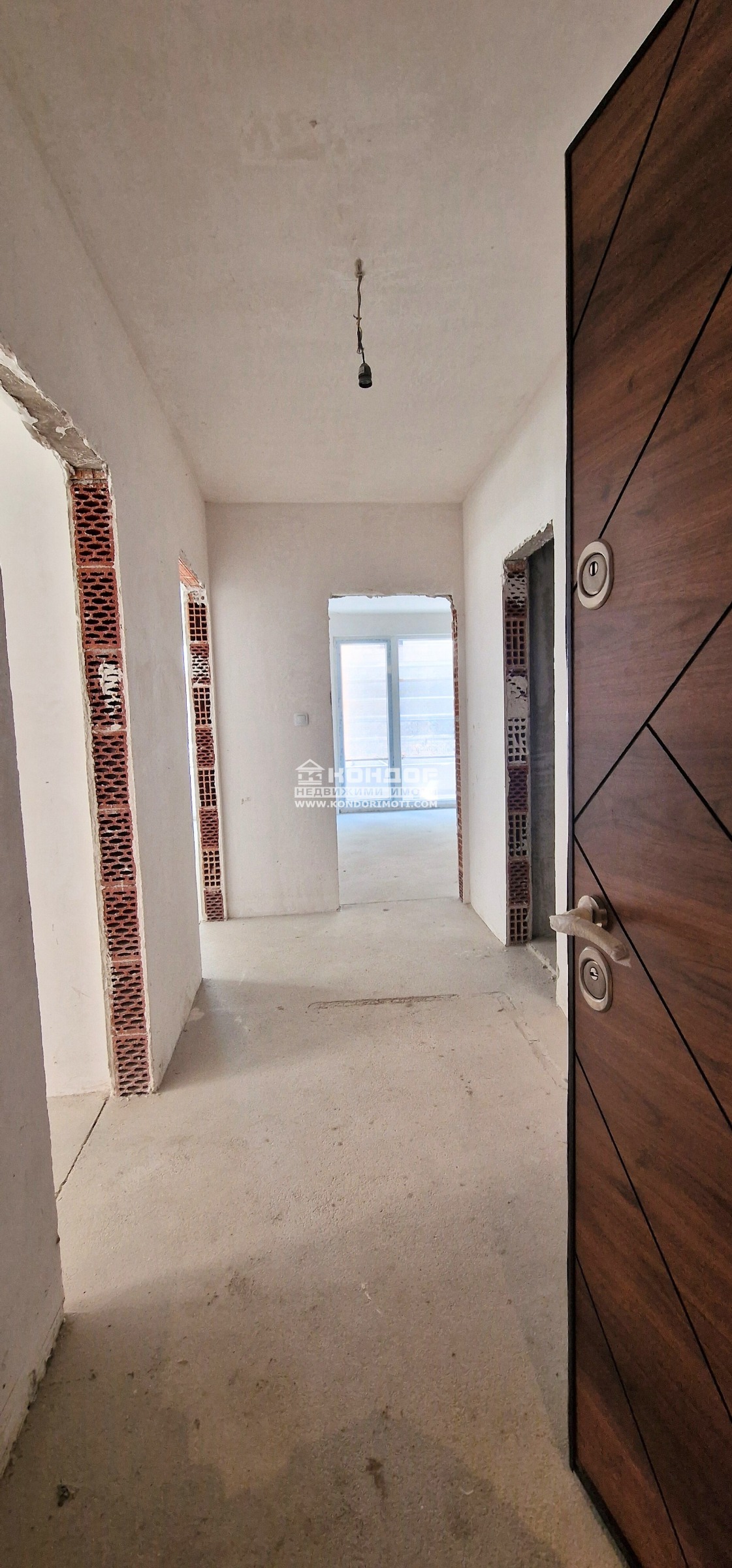 Продава 2-СТАЕН, гр. Пловдив, Кючук Париж, снимка 2 - Апартаменти - 47628833