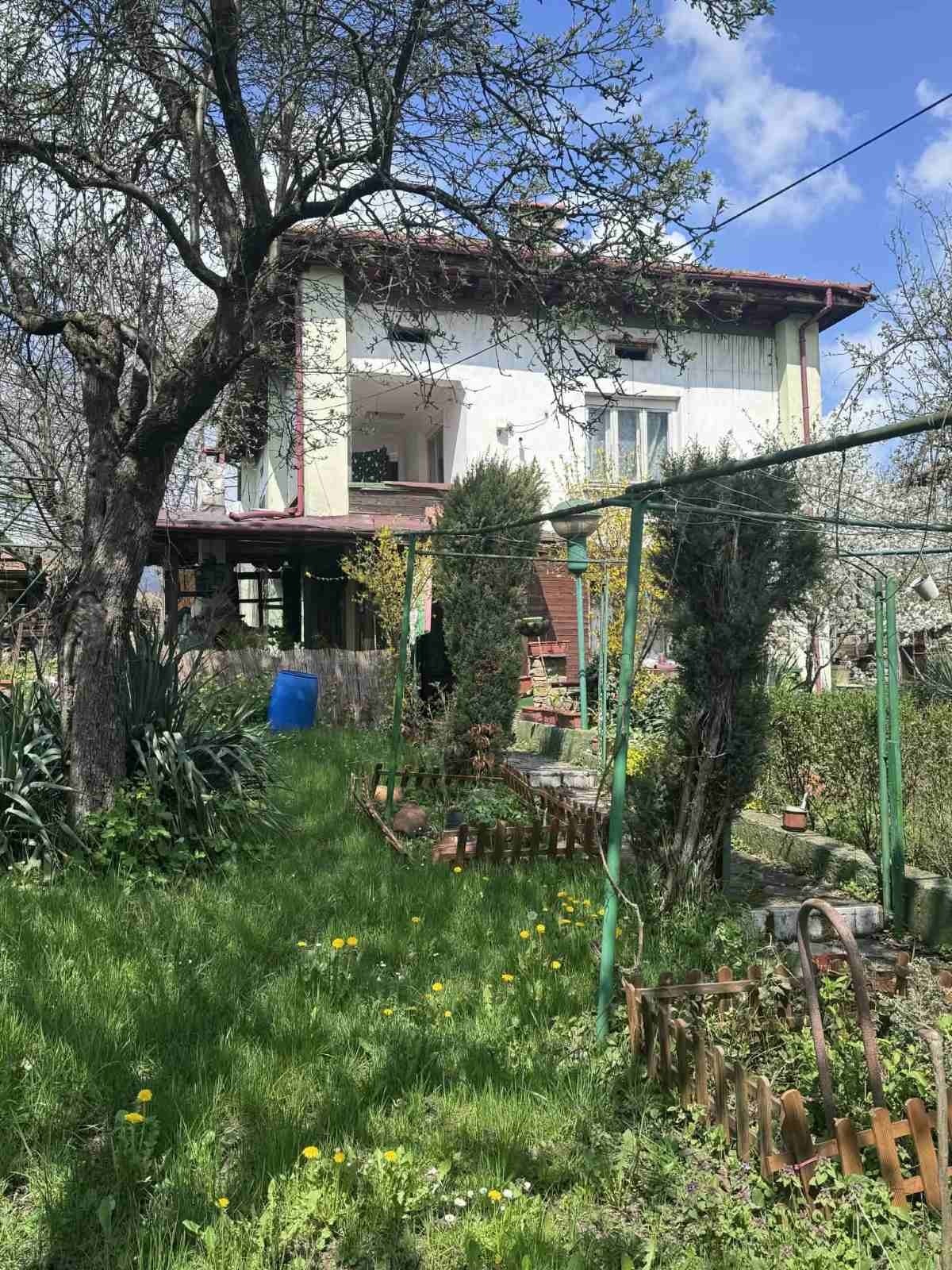 Продава КЪЩА, гр. Ябланица, област Ловеч, снимка 15 - Къщи - 54214540