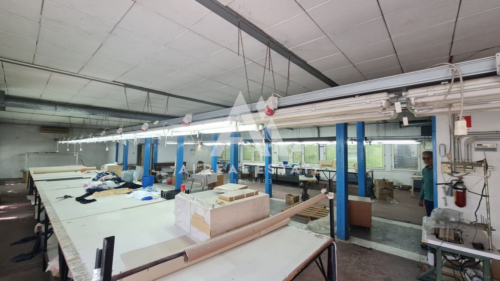 Продава ПРОМ. ПОМЕЩЕНИЕ | Imot.bg — изображение 13