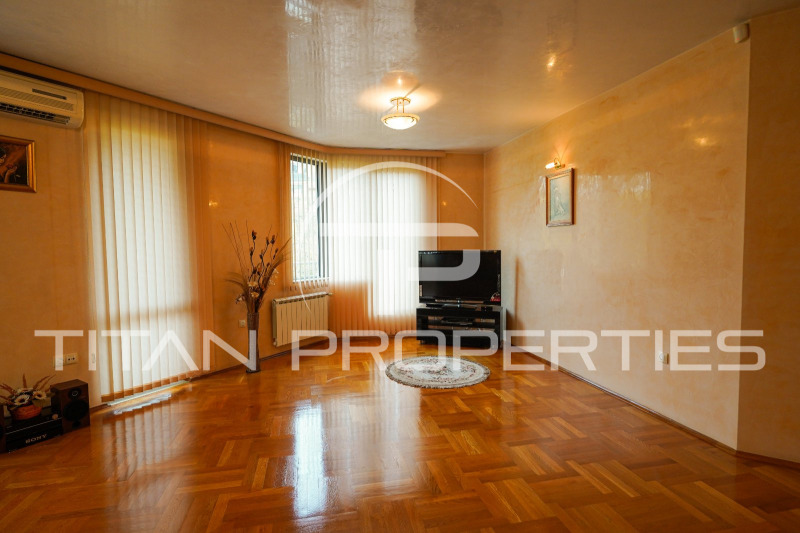 Till salu  2 sovrum Plovdiv , Karsjijaka , 113 kvm | 26297893 - bild [4]