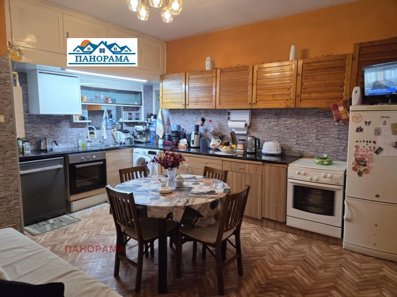 Till salu  2 sovrum Plovdiv , Mladejki Halm , 102 kvm | 94276007
