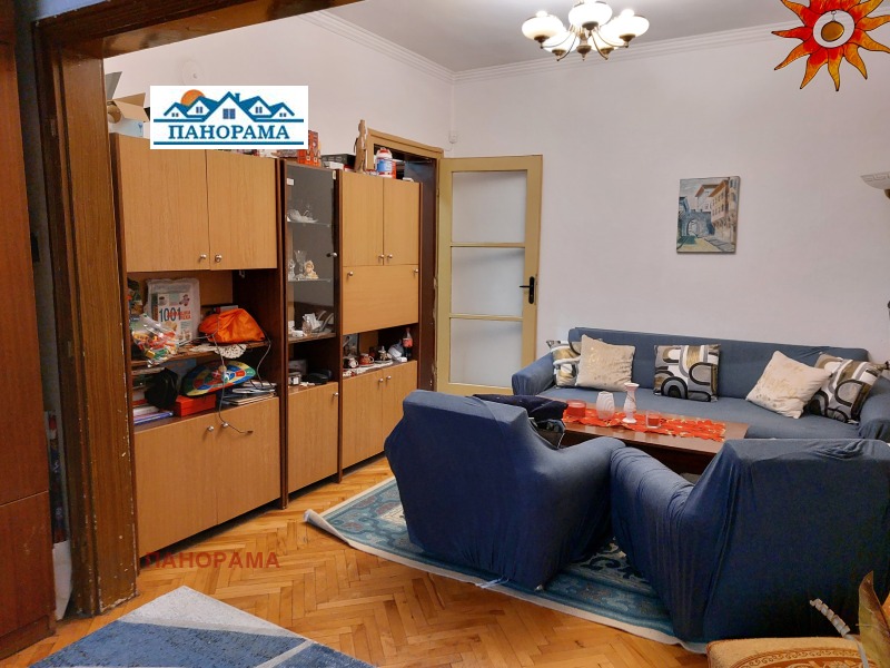 Zu verkaufen  2 Schlafzimmer Plowdiw , Mladeschki Halm , 102 qm | 94276007 - Bild [8]