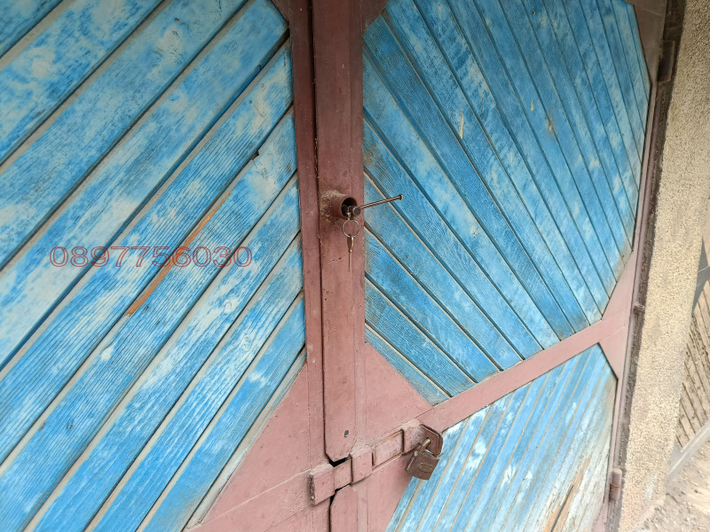 Продава ГАРАЖ, ПАРКОМЯСТО, гр. Добрич, Иглика, снимка 8 - Гаражи и паркоместа - 52781793