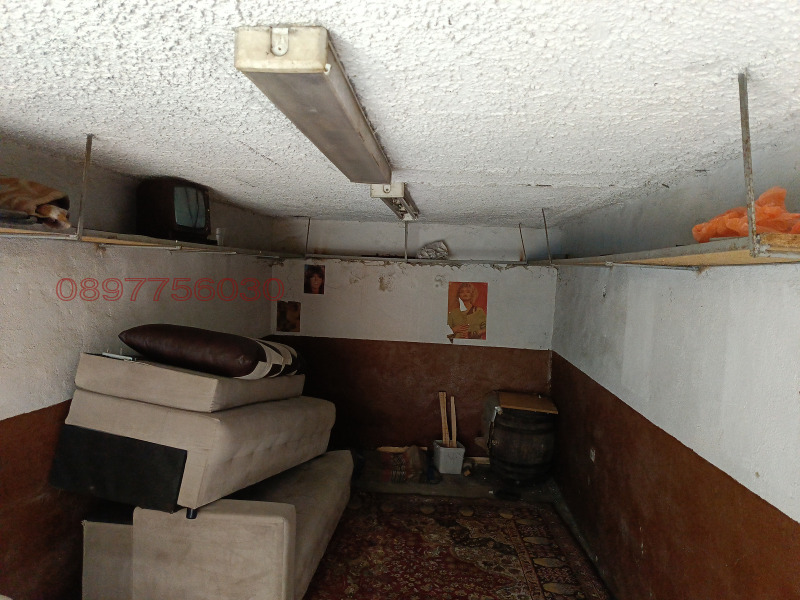 Продава ГАРАЖ, ПАРКОМЯСТО, гр. Добрич, Иглика, снимка 7 - Гаражи и паркоместа - 52781793