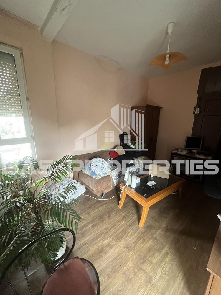 Продава 2-СТАЕН, град София, Център • 165000 € • 49641604 — Holmes.bg