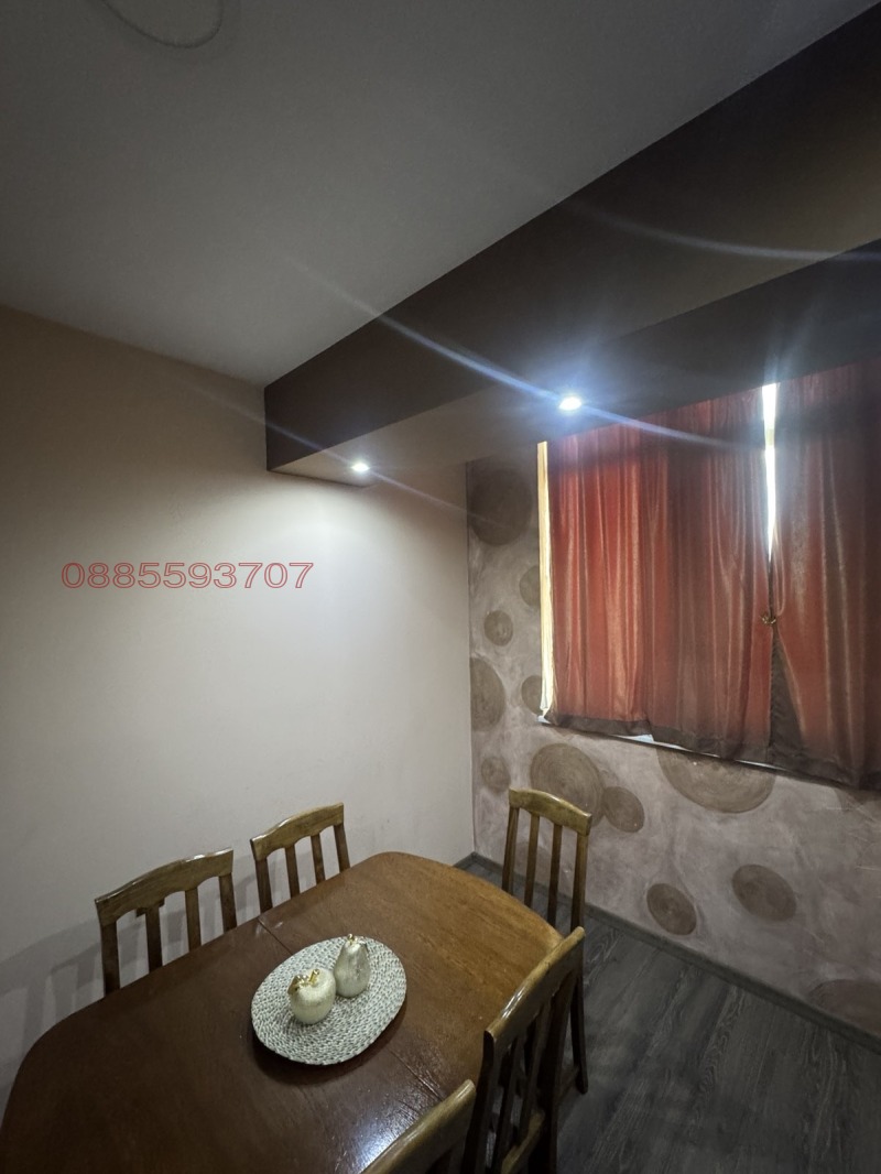 Продава 2-СТАЕН, гр. Свищов, област Велико Търново, снимка 2 - Апартаменти - 52780406