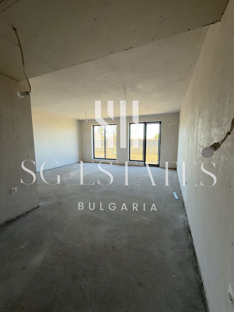 Продава КЪЩА, с. Маноле, област Пловдив, снимка 5 - Къщи - 52431141