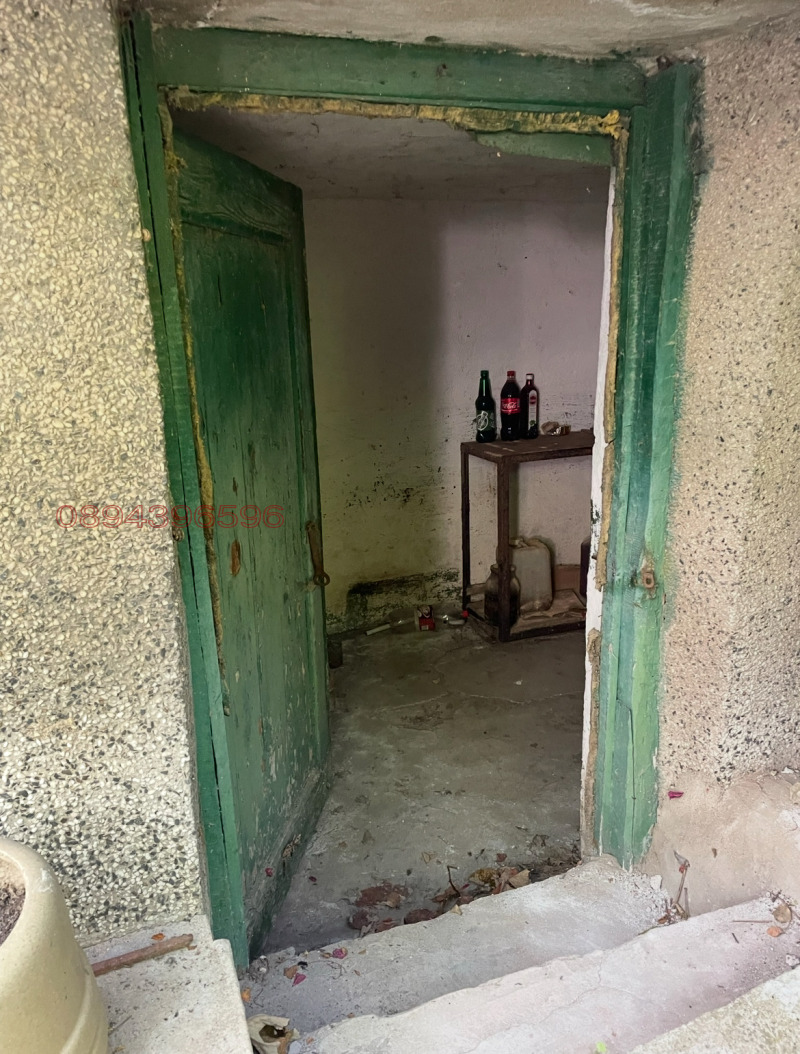 Продава КЪЩА, с. Априлово, област София област, снимка 14 - Къщи - 52914783