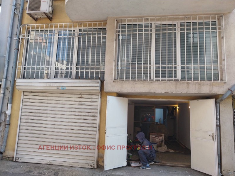 En venta  Comercio Sofia , Tsentar , 160 metros cuadrados | 64183770 - imagen [4]