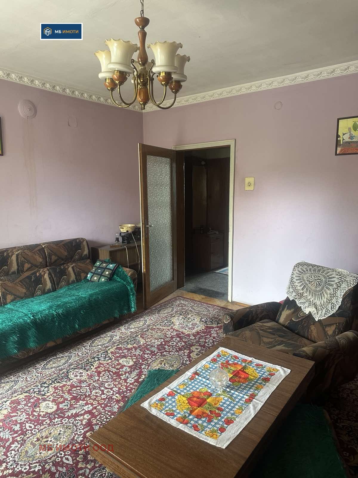 Продава 3-СТАЕН, гр. Плевен, 9-ти квартал, снимка 11 - Апартаменти - 52271778