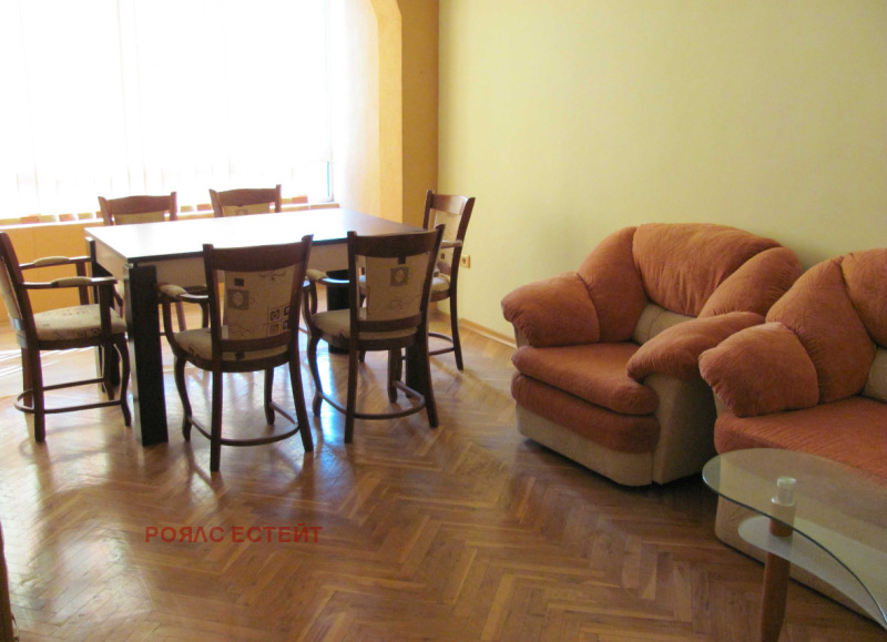 À vendre  2 chambres Stara Zagora , Tsentar , 71 m² | 43672822
