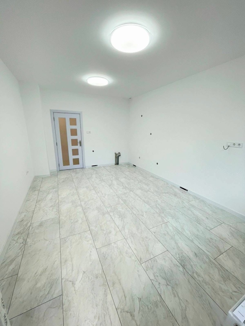 De vânzare  2 dormitoare Sofia , Svoboda , 65 mp | 32316133 - imagine [5]