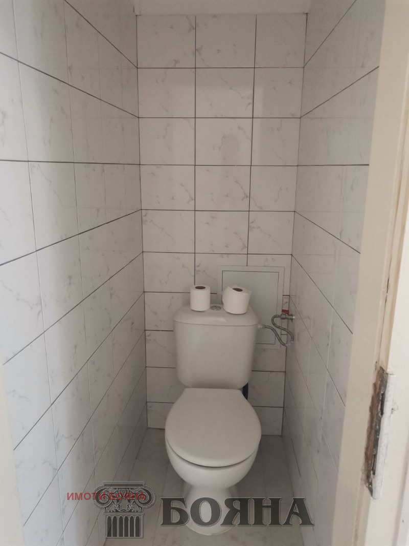 Продава  3-стаен град Русе , Централен южен район , 98 кв.м | 41497480 - изображение [11]