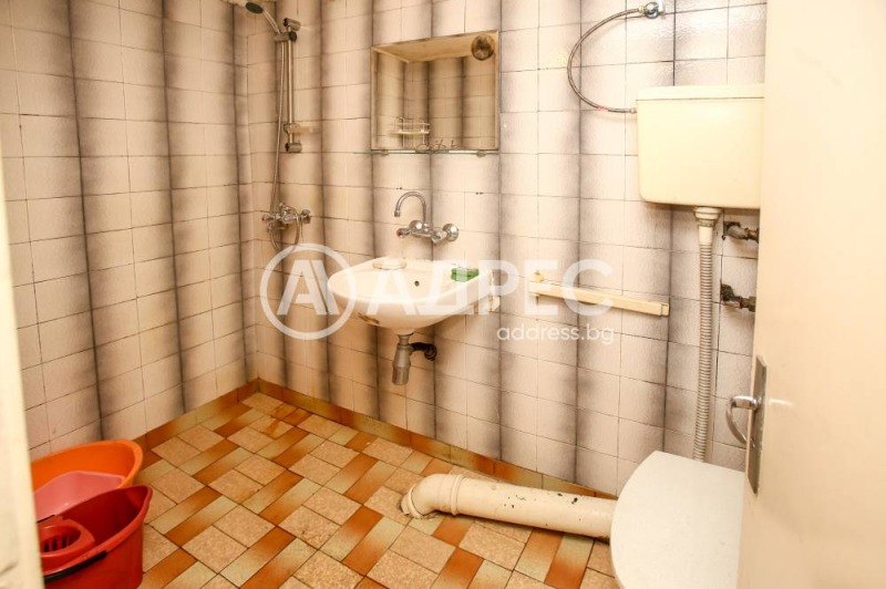 Продава 3-СТАЕН, гр. София, Център, снимка 12 - Апартаменти - 52391090