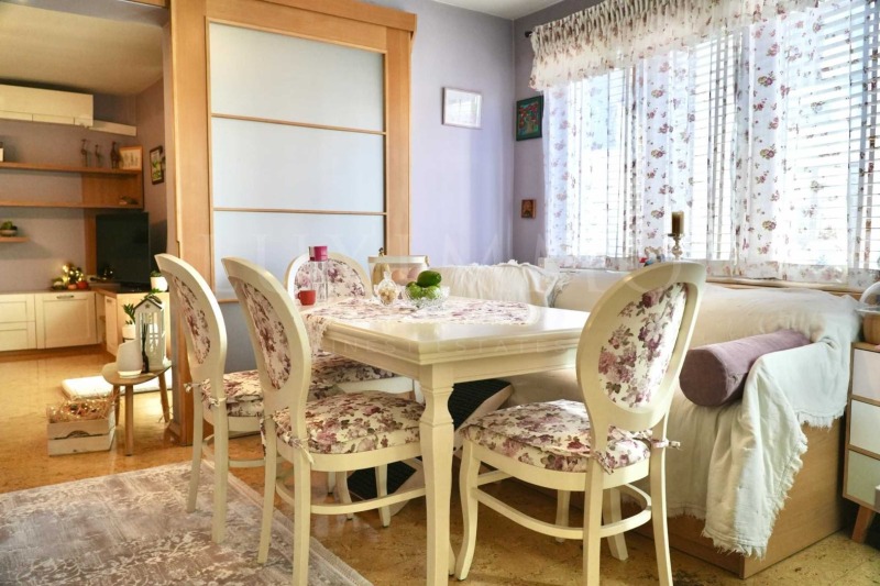 Продава 4-СТАЕН, гр. Пловдив, Кършияка, снимка 3 - Апартаменти - 52396061