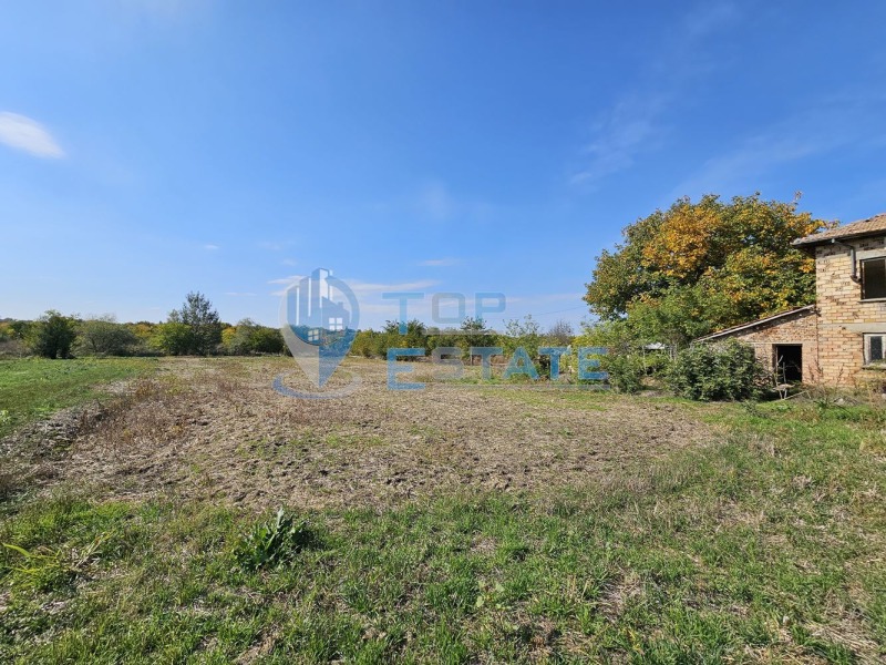 Продава КЪЩА, с. Драгомирово, област Велико Търново, снимка 3 - Къщи - 52167857