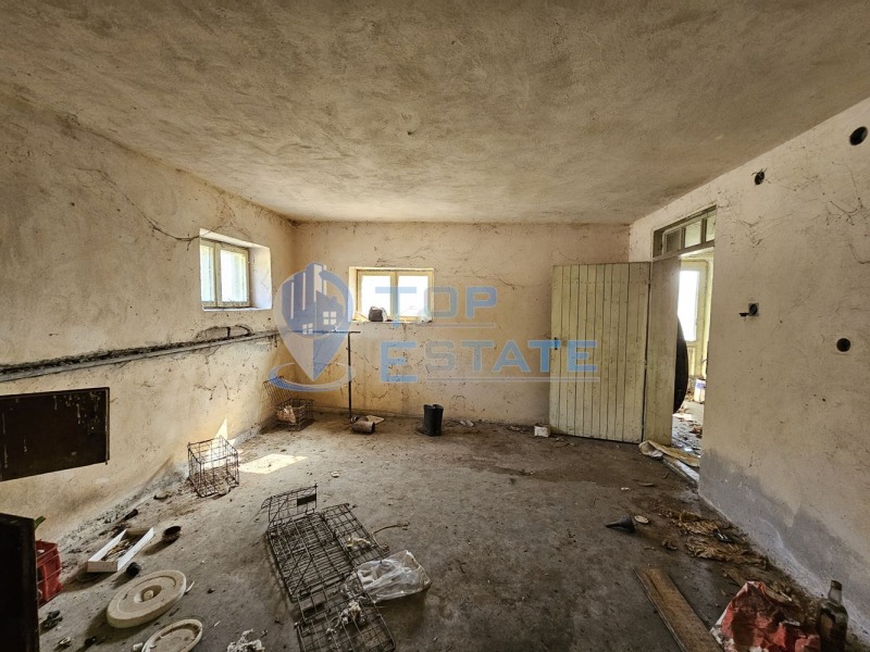 Продава КЪЩА, с. Драгомирово, област Велико Търново, снимка 10 - Къщи - 52167857