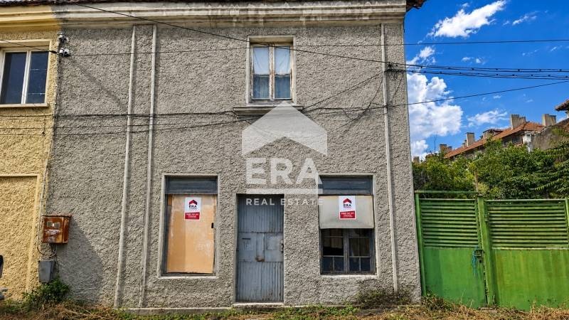 Продава КЪЩА, гр. Търговище, Център